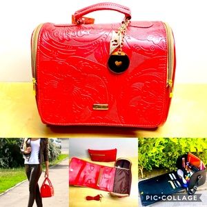 Red Bol Organizar Detachable Crossbody Bag